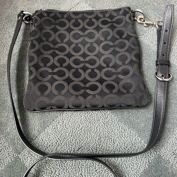Coach Signature Crossbody Bag - Picture 5 of 5